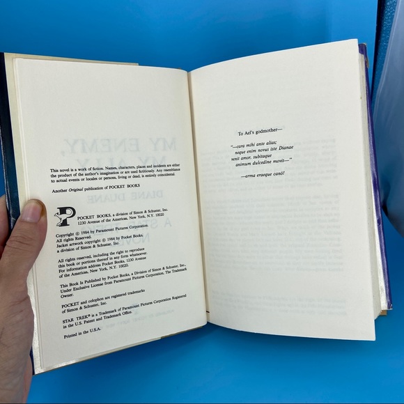 Vintage Star Trek Memorabilia Plate & Book Collectible - Picture 5 of 16